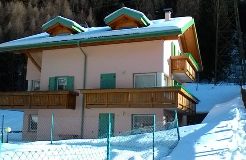 Pellizzano Apartment | holiday home in the mountains