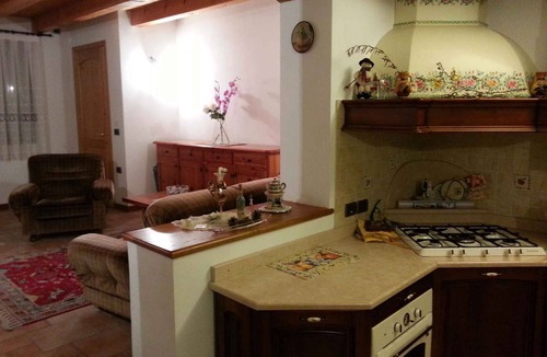 Velo d'Astico House | Holiday home with garden and mountain view