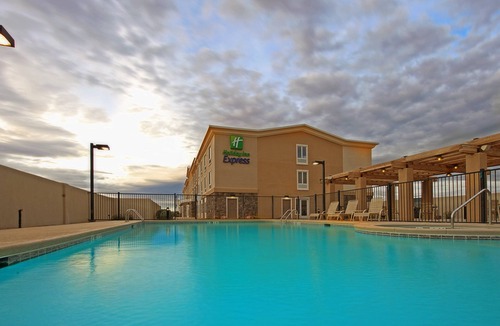 Sierra Vista Hotel | Holiday Inn Express Sierra Vista, an IHG Hotel