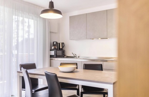 Mareo Apartment | Holiday Apartment "Sis Residenz Bun Sté" with Mountain View, Whirlpool and Sauna