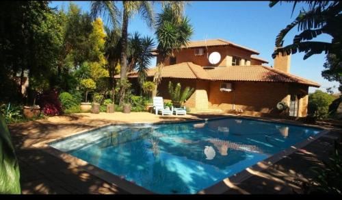 Newlands West House | Holiday villa