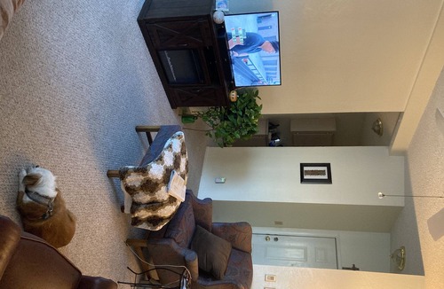 Cooper Commons House | Home Share in Quaint Villa in 55+ Golf Resort. Private bedroom and bathroom.