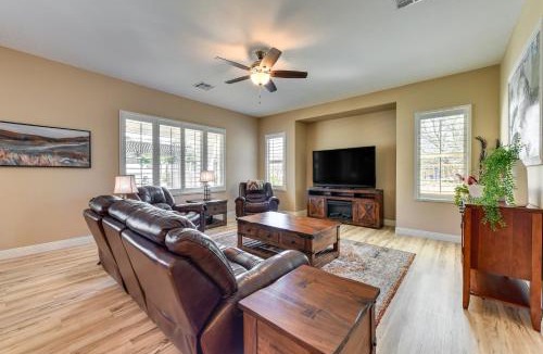 Hastings Farms House | Home w/Hot Tub & Outdoor Space in Queen Creek!