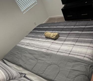 Estrella Village House | Home with rooms to rent