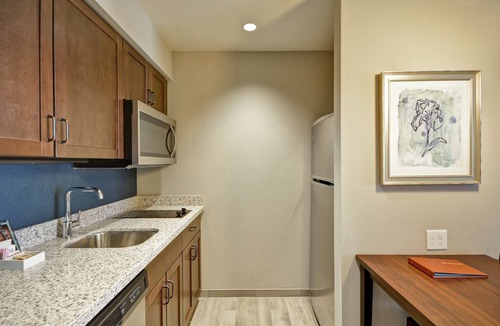 Tempe Hotel | Homewood Suites by Hilton Phoenix Tempe ASU Area