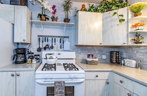 Tucson House | Homey midtown house sleeps 5. 30 days or longer only. Kids/pets, private hot tub