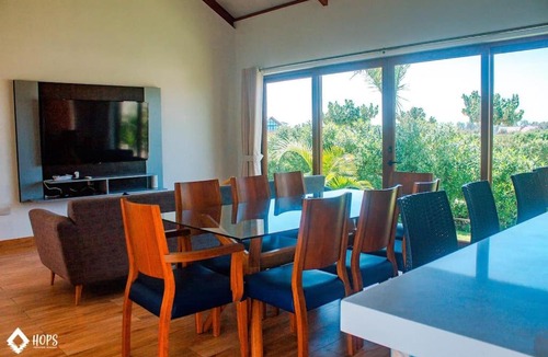 Centro Poblado Canyar Villa | HOP FIJI exclusiva laguna y playa en Chincha