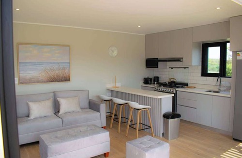 Centro Poblado Canyar House | HOP SIENNA hermosa casa de campo y playa