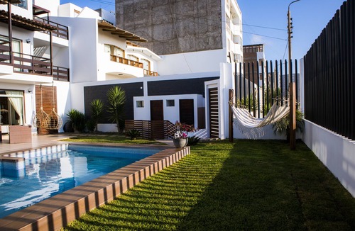 Pimentel House | Hospedaje Casa de Playa frente al Mar