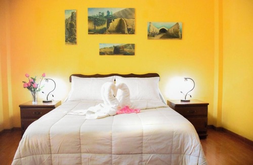 Huacachina Hotel | Hospedaje Claudia