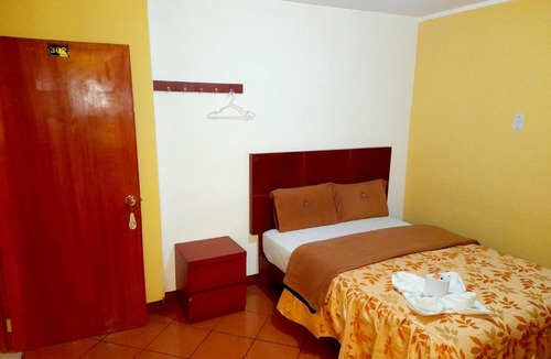 El Tambo Hotel | Hospedaje Las Lilas
