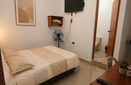 Talara House | Hospedaje Los Cocos House Talara- a pocos minutos del aeropuerto, centro de la ciudad y zonas de comercio