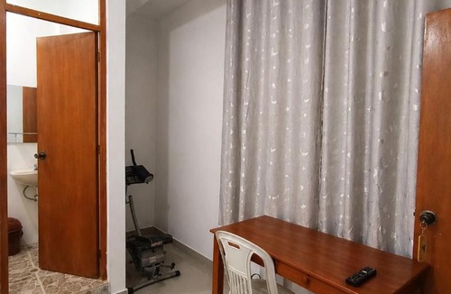 Talara House | Hospedaje Los Cocos House Talara- a pocos minutos del aeropuerto, centro de la ciudad y zonas de comercio