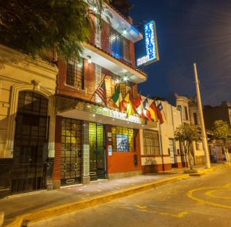 Brena Hotel | Hostal Iquique