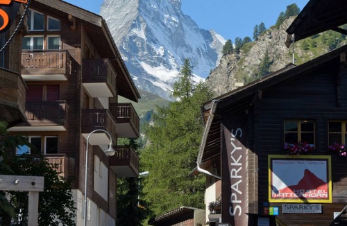 Zermatt Hostel | Hostel ∙ 8 guests