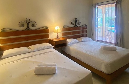 Huacachina Hotel | Hostería Suiza