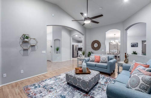 Canyon Trails House | Hot Pool Game Home! Goodyear Stadium! Discounted!