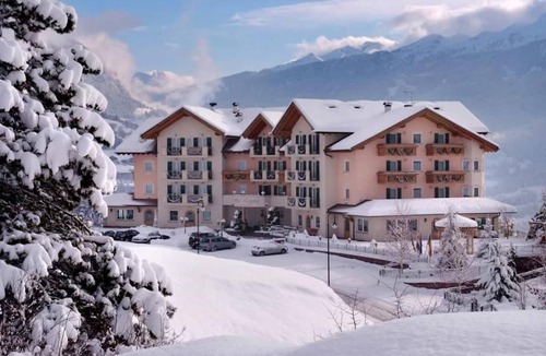 Cavalese Hotel | Hotel ∙ 4 guests