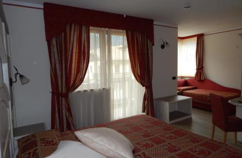 Pinzolo Hotel | Hotel Canada