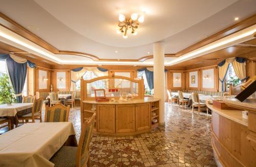 Palu Hotel | Hotel Chalet all'Imperatore