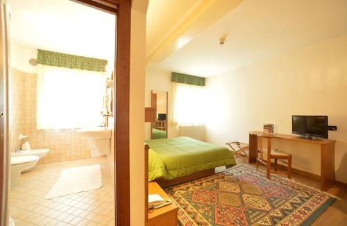 Vetriolo Terme Hotel | Hotel Compet