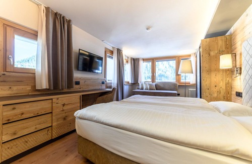 Madonna di Campiglio Hotel | Hotel Crozzon