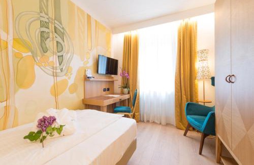 Barco Hotel | Hotel Eden