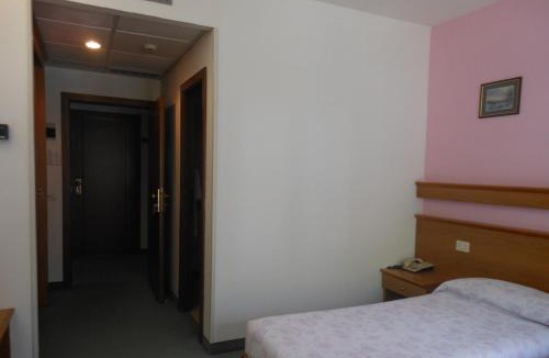 Bolognano-Vignole Hotel | Hotel Everest Arco