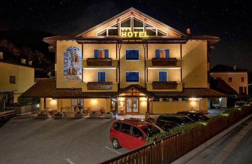 San Michele All'adige Hotel | Hotel Garni La Vigna - Adult Friendly