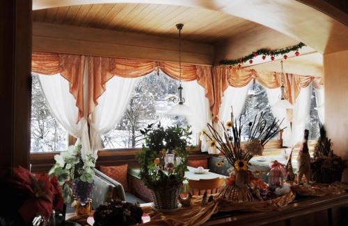 Madonna di Campiglio Hotel | Hotel Garni St. Hubertus