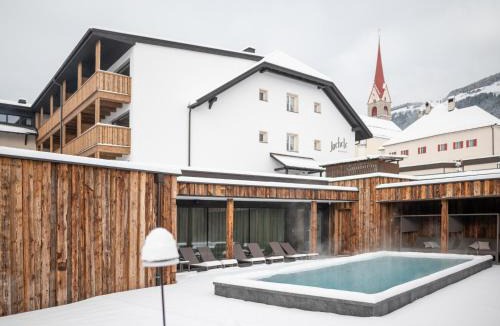 Pfalzen Hotel | Hotel Gasthof Jochele