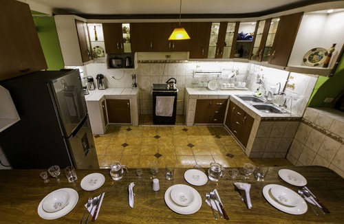 Calca Hotel | Hotel Los Laureles