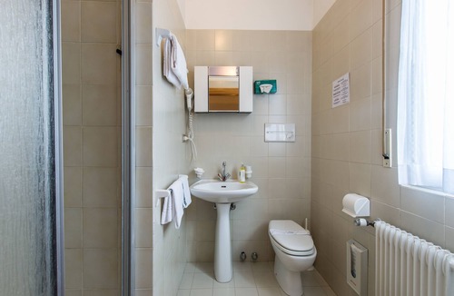 Barco Hotel | Hotel Lucia