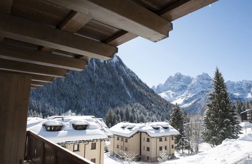 Madonna di Campiglio House | Hotel Perla