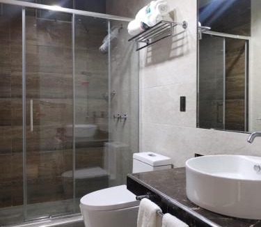 Quives Hotel | Hotel Pinos y Eucaliptos