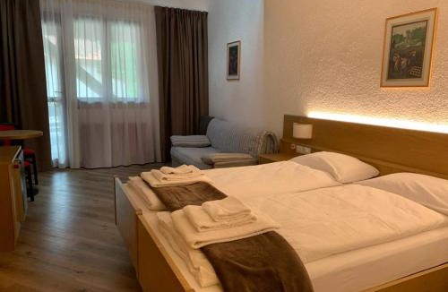 San Lorenzo in Banale Hotel | Hotel San Lorenzo