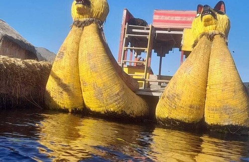 Puno Boat Rental | Houseboat on Lake Titicaca