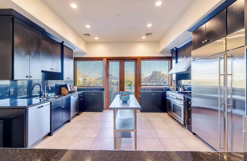 Pinnacle Peak House | Hozho Horizon | Private Estate, Lazy River