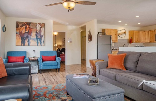 Kanab House | Ideal for 2 couples - comfortable 2BR/2BA home w/2 king beds. A guest favorite!