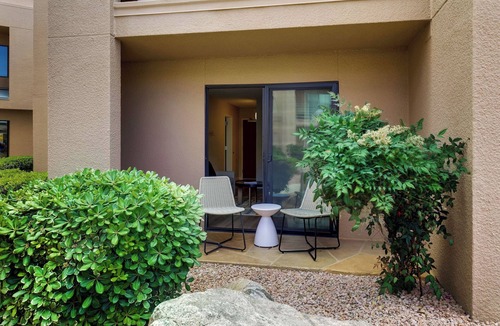 Mayo Clinic Hotel | Ideal Mix of Comfort and Value! Close to Fountain Hills Botanical Garden
