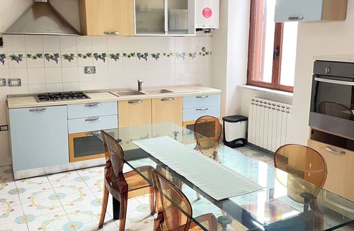 Vietri sul Mare Apartment | Il Borgo Vietrese - Holiday Home