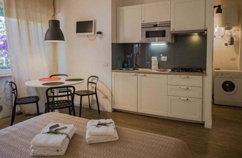 Cinque Terre Apartment | Il Giardino di Ada Ground Floor Studio with AC and Patio