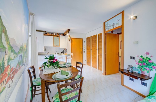 Canale di Tenno Apartment | Il Nido dell'Artista, Tenno, Italy