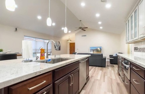 Chandler House | Immaculate! Single-Story 3bdr | Chandler
