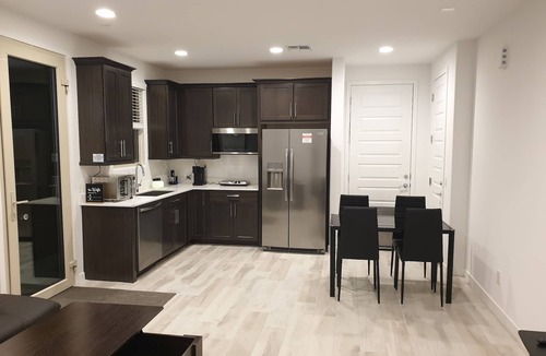 South Mountain House | in-law suite with private entrance in a newly built house