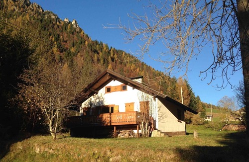 Transacqua Ski Chalet | In the Dolomites of Trentino with your 4-legged friends