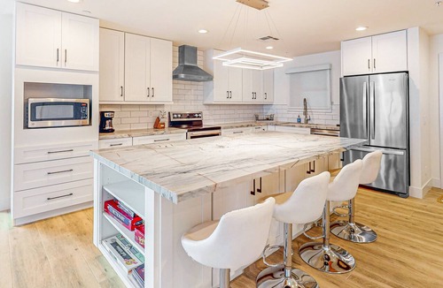 Arts District Condo | Indulge in Luxury and Comfort in Scottsdale, AZ where cozy meets chic