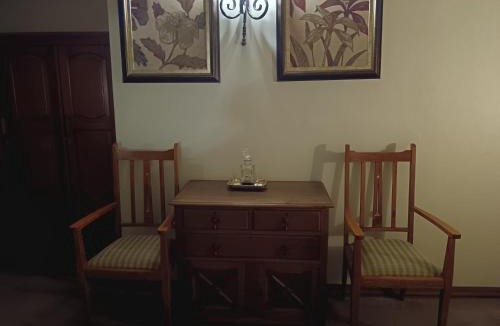 Cathkin Park Hotel | Inkungu Lodge