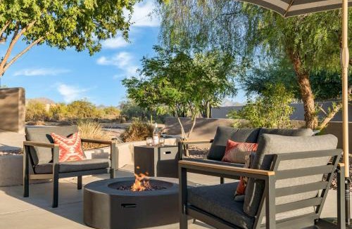 Desert View Village House | Ironwood by AvantStay Secluded Ranch Home w Pool Private Horse Stables