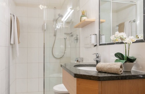 Appiano Sulla Strada del Vino Apartment | Holiday Apartment "Apartment Wieser 3" with Mountain View, Heated Pool & Wi-Fi